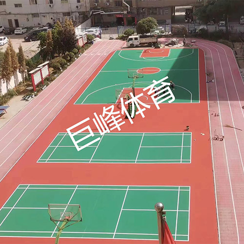 洛阳金桃李学校硅PU球场